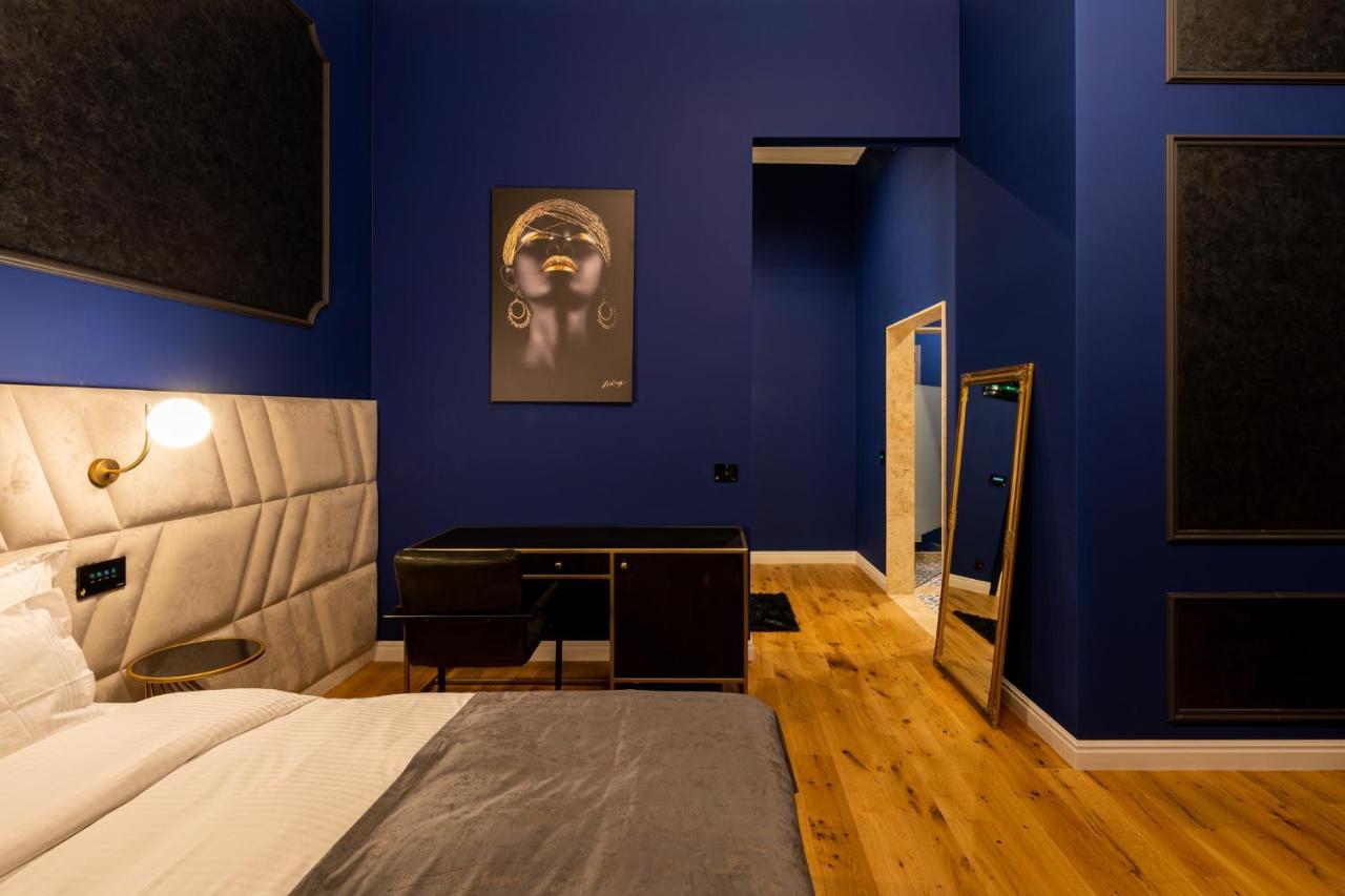 Boutique Hotel Cocosul De Aur Târgu-Mureş Dış mekan fotoğraf