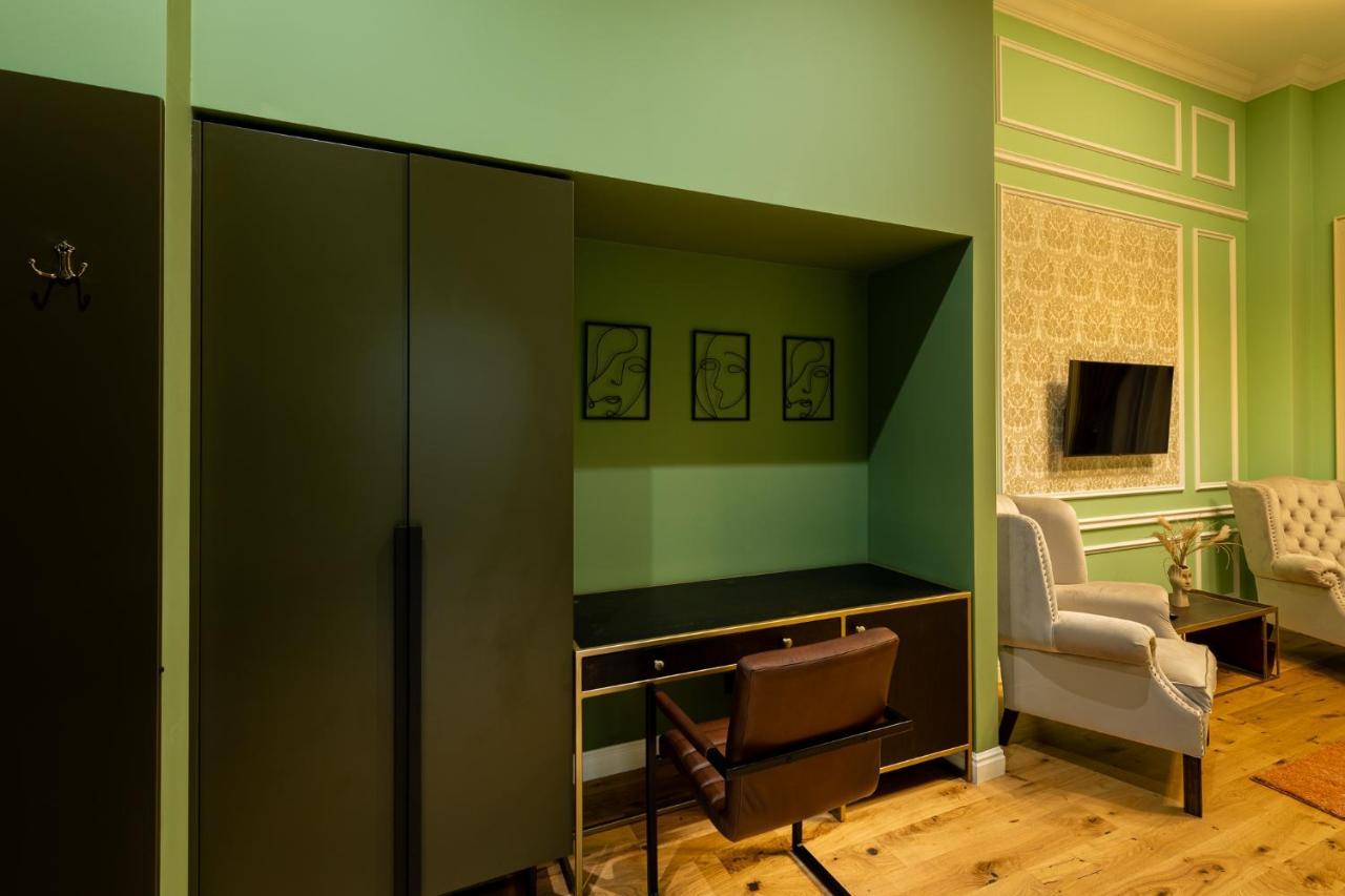 Boutique Hotel Cocosul De Aur Târgu-Mureş Dış mekan fotoğraf