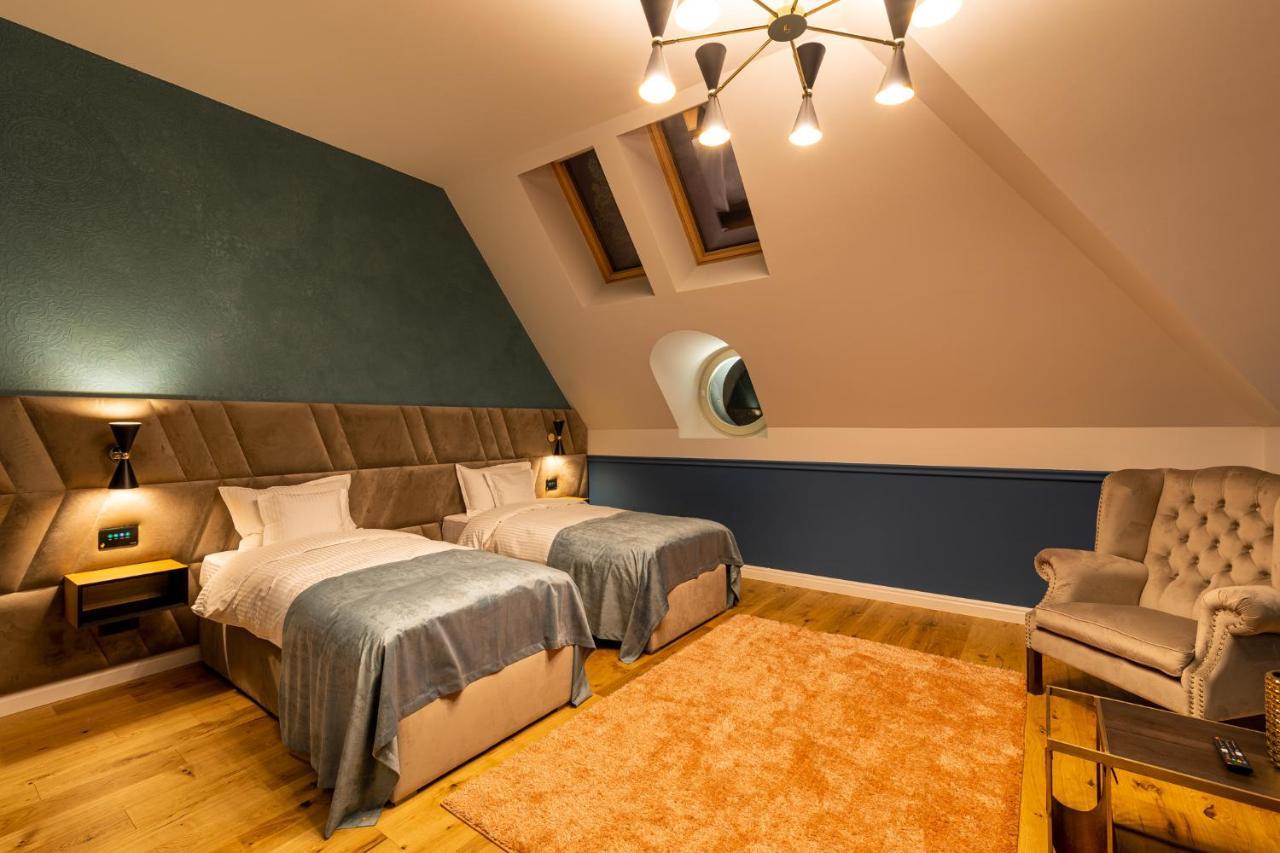 Boutique Hotel Cocosul De Aur Târgu-Mureş Dış mekan fotoğraf