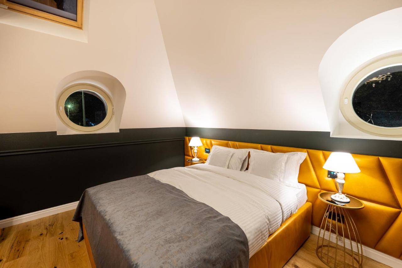Boutique Hotel Cocosul De Aur Târgu-Mureş Dış mekan fotoğraf