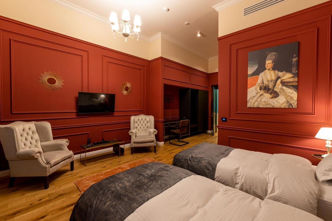 Boutique Hotel Cocosul De Aur Târgu-Mureş Dış mekan fotoğraf