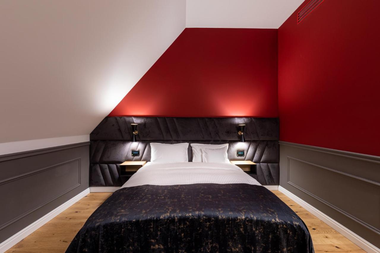 Boutique Hotel Cocosul De Aur Târgu-Mureş Dış mekan fotoğraf