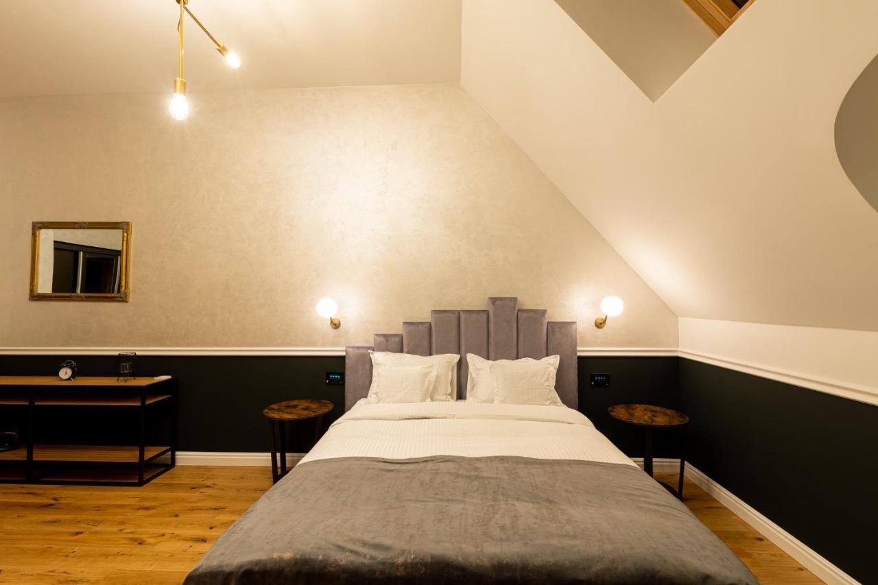 Boutique Hotel Cocosul De Aur Târgu-Mureş Dış mekan fotoğraf