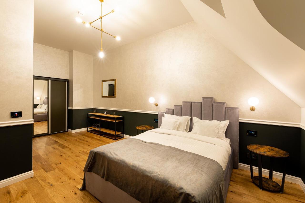 Boutique Hotel Cocosul De Aur Târgu-Mureş Dış mekan fotoğraf