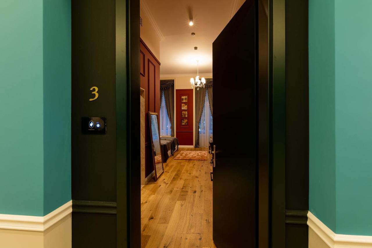 Boutique Hotel Cocosul De Aur Târgu-Mureş Dış mekan fotoğraf