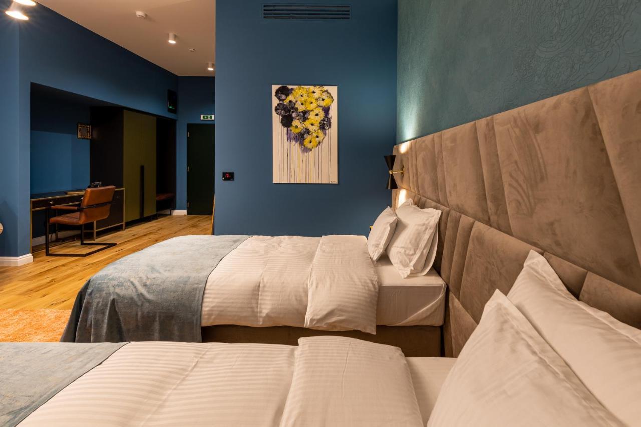Boutique Hotel Cocosul De Aur Târgu-Mureş Dış mekan fotoğraf