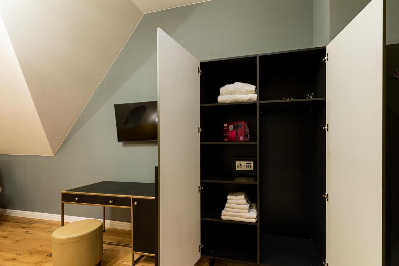 Boutique Hotel Cocosul De Aur Târgu-Mureş Dış mekan fotoğraf